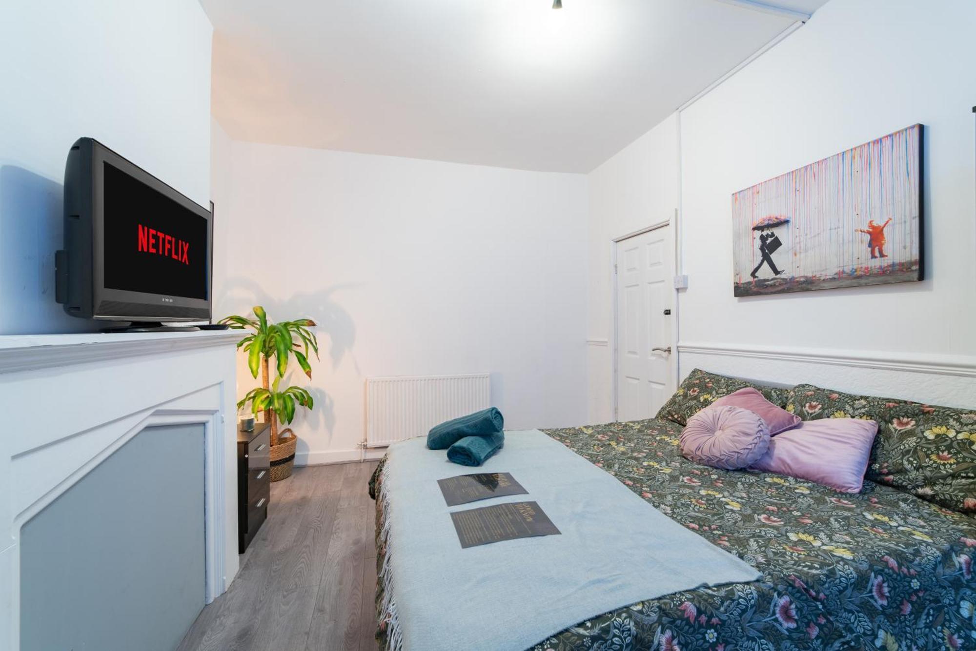 Cozy Rooms In Shared Accommodation Near Anfield Stadium With Parking And Wifi リヴァプール エクステリア 写真