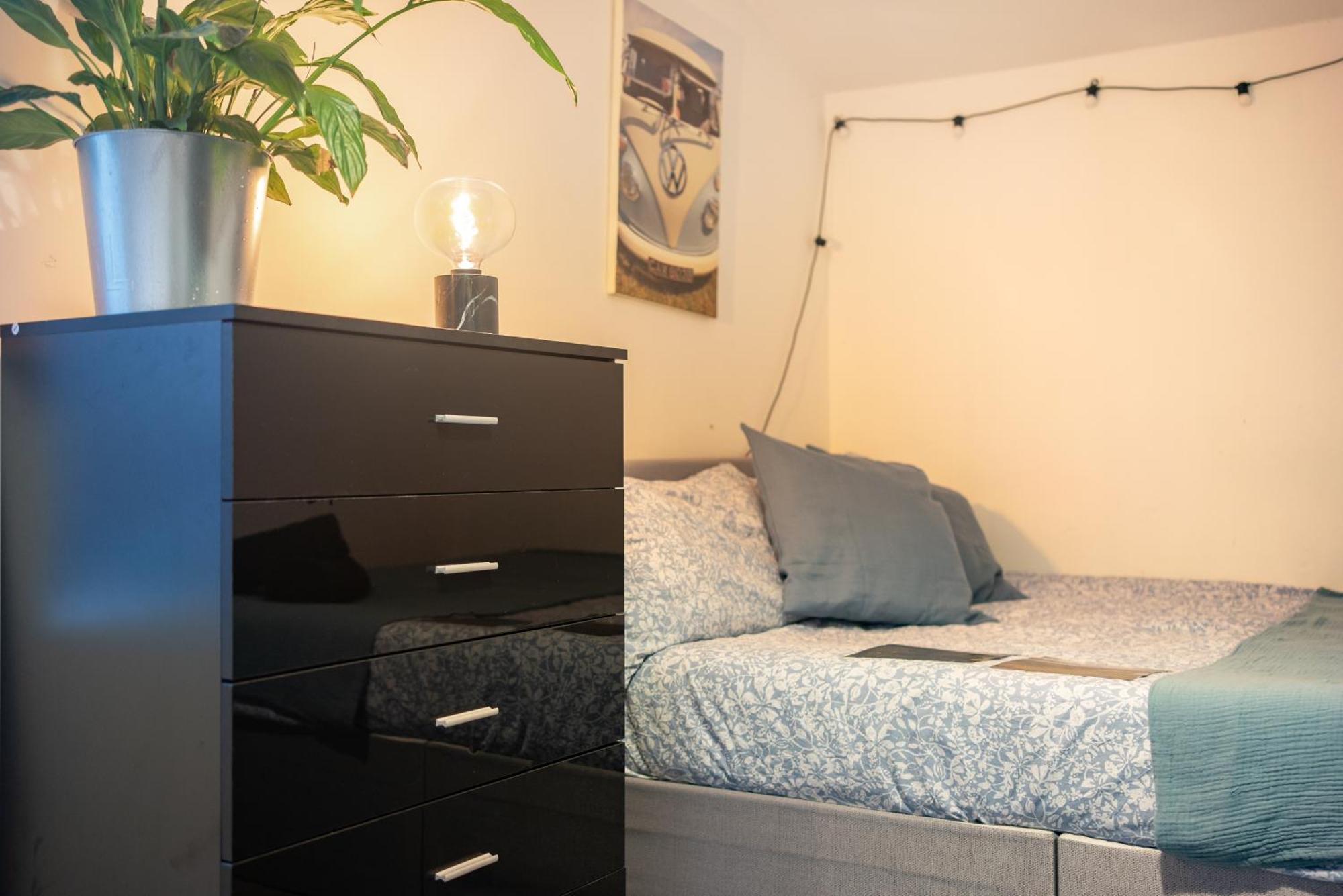Cozy Rooms In Shared Accommodation Near Anfield Stadium With Parking And Wifi リヴァプール エクステリア 写真