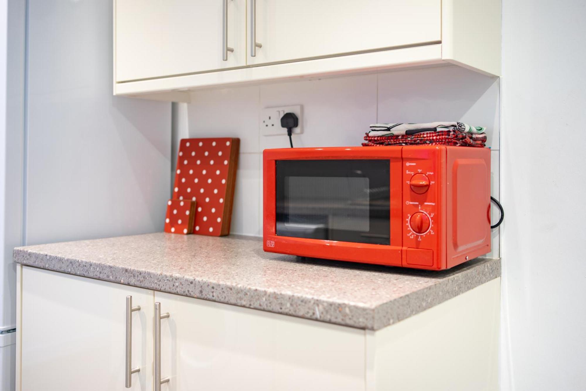 Cozy Rooms In Shared Accommodation Near Anfield Stadium With Parking And Wifi リヴァプール エクステリア 写真